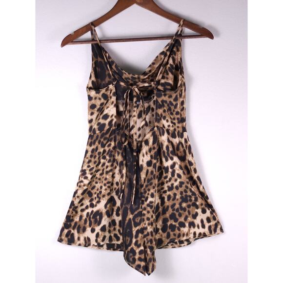 Nasty Gal Leopard Satin Cowl Neck Romper – Back Tie, Silky Animal Print, Size 4 - Picture 7 of 13
